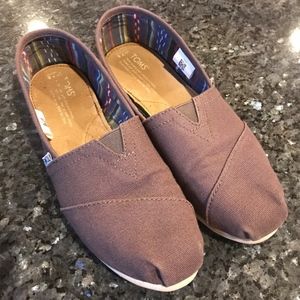 Toms Light brown Shoes size 7.5